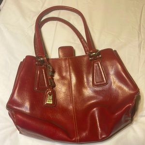 Woman’s Red Liz Claiborne Purse